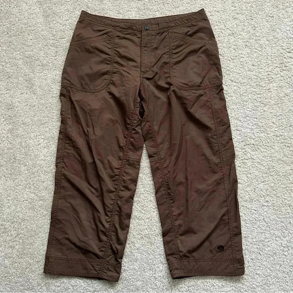 MOUNTAIN HARDWEAR Women OL1153 Brown Cropped Hiking Capri Pants SZ 10 Zip Pocket - Picture 2 of 15